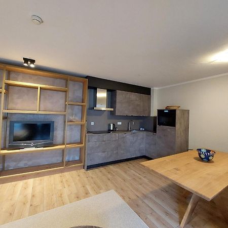 Komfort Appartements Serviced By Auhof Kaprun Eksteriør billede