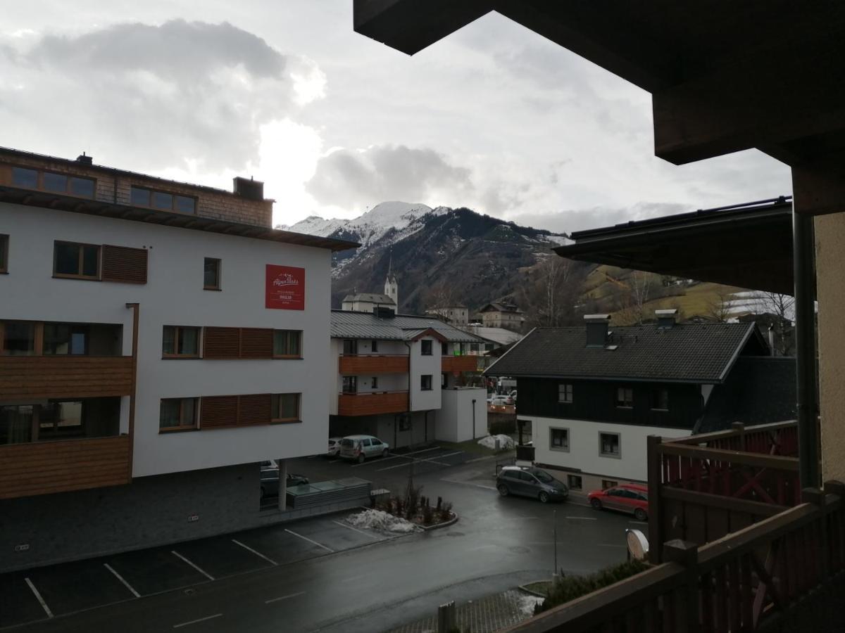 Komfort Appartements Serviced By Auhof Kaprun Eksteriør billede
