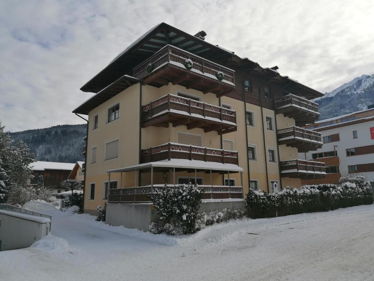 Komfort Appartements Serviced By Auhof Kaprun Eksteriør billede